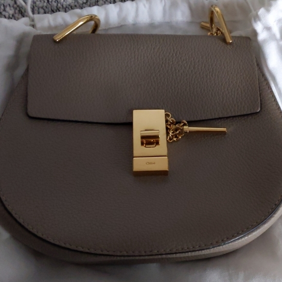 Chloe small drew shoulder bag - Picture 1 of 7